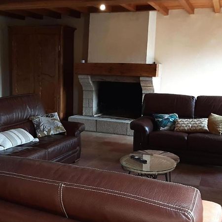 Longere Familiale Villa Melesse Buitenkant foto