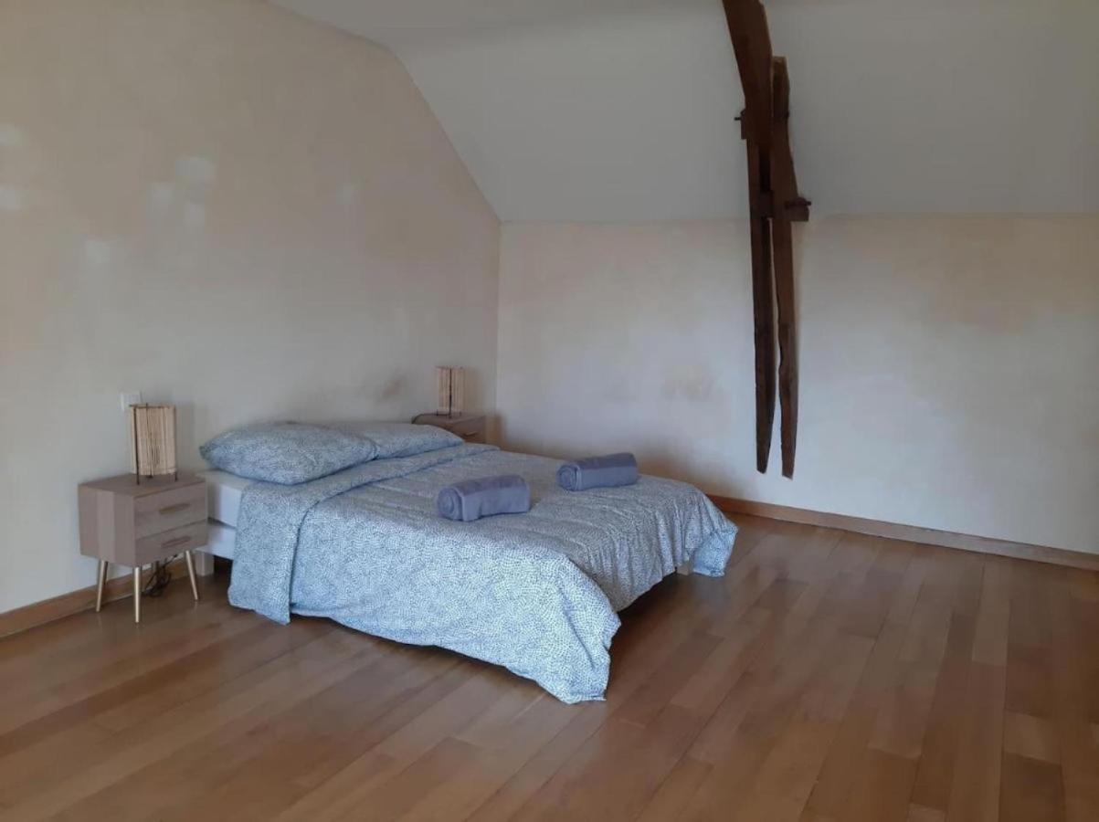 Longere Familiale Villa Melesse Buitenkant foto
